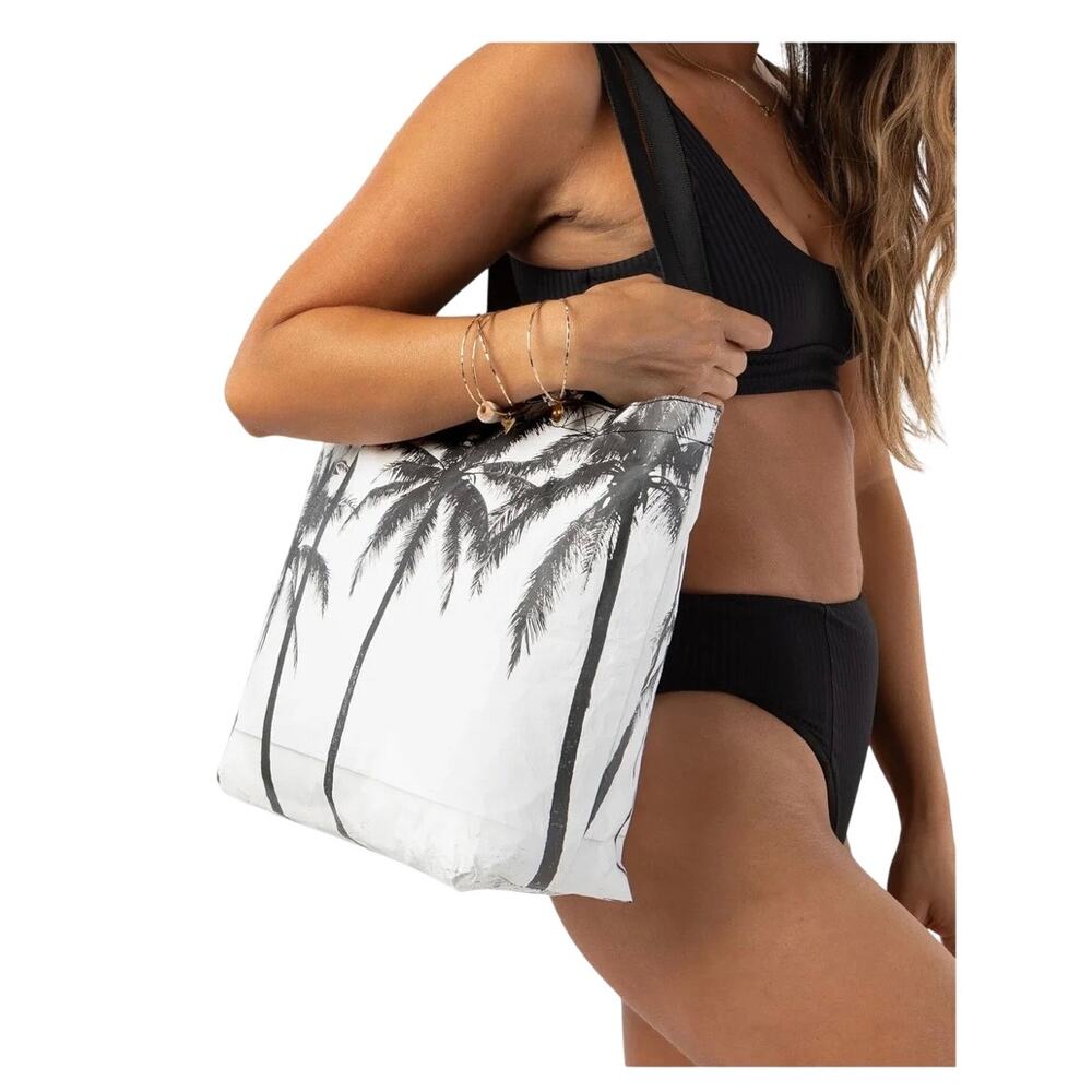 Aloha Collection Reversible Tote Kalapana NEW - Picture 2 of 11